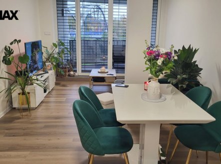 Pronájem bytu, 2+kk, 64 m²