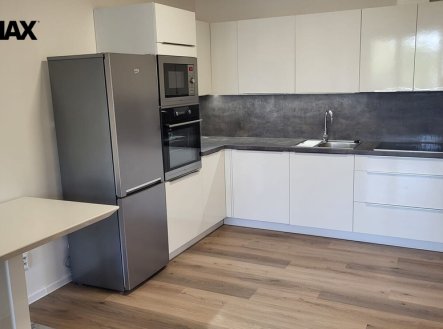 Pronájem bytu, 2+kk, 64 m²