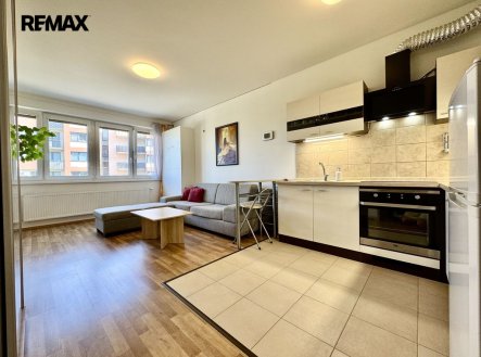 Prodej bytu, 1+kk, 32 m²