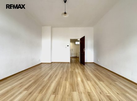 Pronájem bytu, 1+1, 35 m²