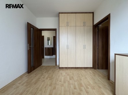 Pronájem bytu, 2+kk, 65 m²