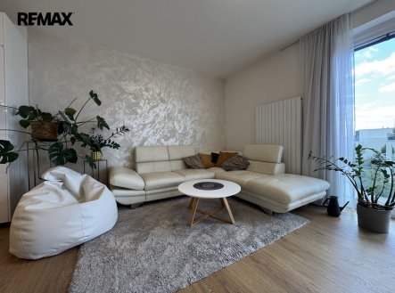 Pronájem bytu, 2+kk, 80 m²