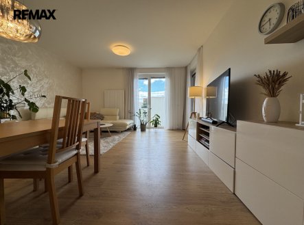 Pronájem bytu, 2+kk, 80 m²