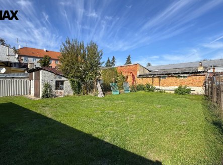 Prodej obchodní prostory, 90 m²