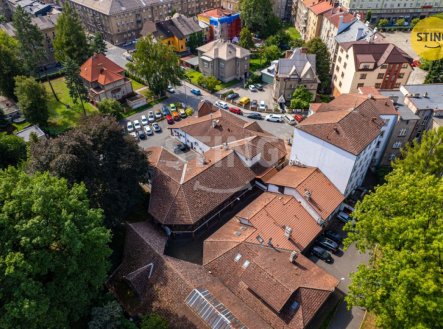 Prodej obchodní prostory, 1 400 m²