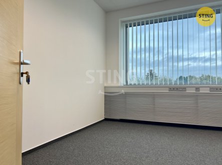 Pronájem kanceláře, 18 m²