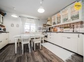 Prodej - dům/vila, 162 m²
