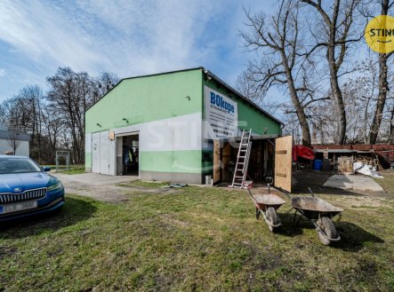 Prodej komerčního objektu, výroba, 196 m²