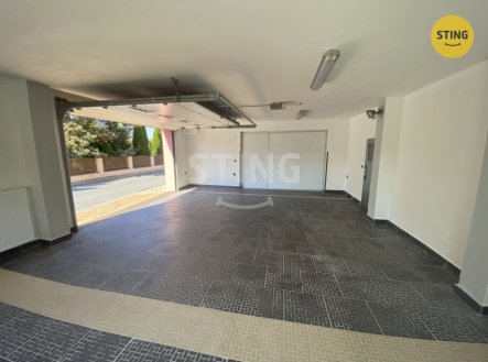 Pronájem obchodní prostory, 60 m²