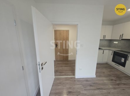 Pronájem bytu, 2+kk, 32 m²