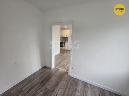 Pronájem bytu, 2+kk, 32 m²