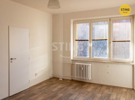 Pronájem bytu, 1+1, 38 m²