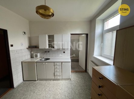 Pronájem kanceláře, 75 m²