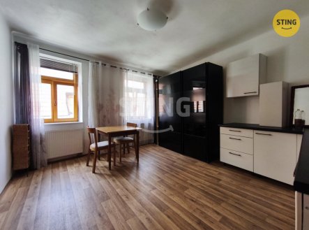 Pronájem bytu, 2+kk, 44 m²