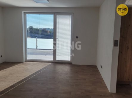 Pronájem bytu, 3+kk, 80 m²