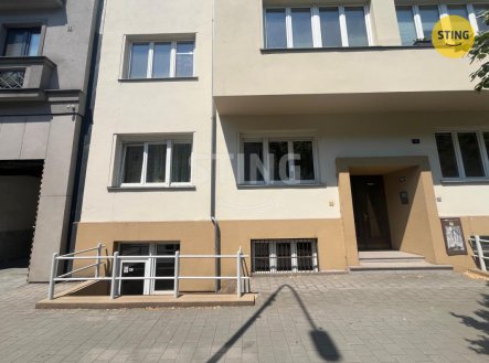 Pronájem obchodní prostory, 44 m²