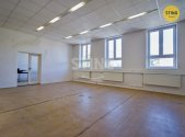 Pronájem kanceláře, 150 m²
