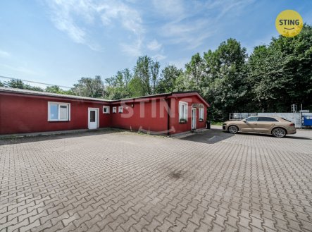Prodej komerčního objektu, administrativní budova, 156 m²