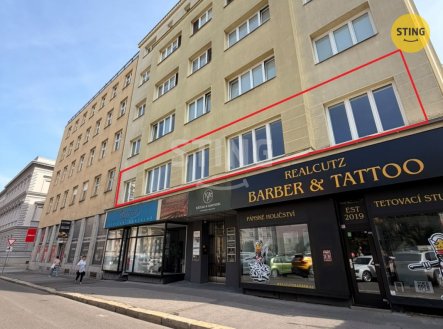Pronájem kanceláře, 209 m²