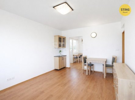 Pronájem bytu, 1+1, 37 m²
