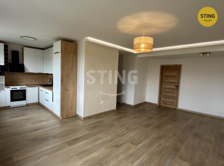 Pronájem bytu, 3+kk, 71 m²