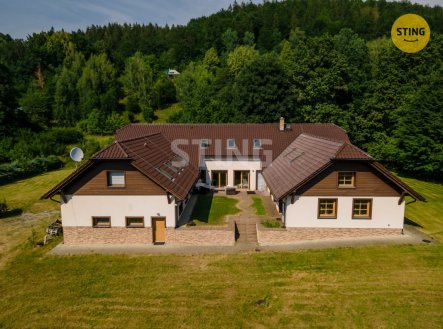 1.jpg | Prodej - dům/vila, 708 m²