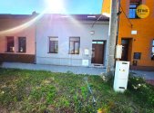 Pronájem - dům/vila, 100 m²