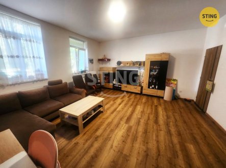 Pronájem domu/vily, 100 m²