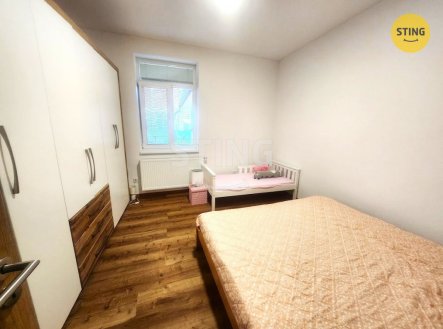 Pronájem domu/vily, 100 m²