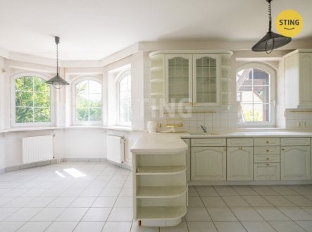Prodej domu/vily, 334 m²