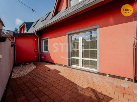 Pronájem domu/vily, 114 m²