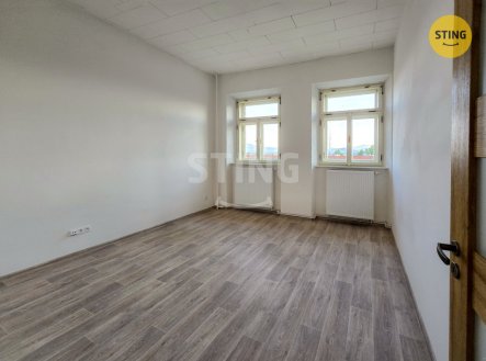 Pronájem bytu, 3+kk, 76 m²