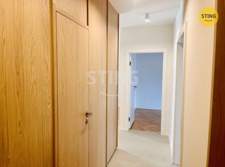 Pronájem bytu, 3+kk, 75 m²