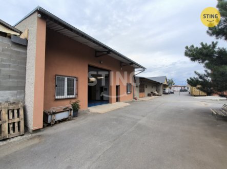Pronájem skladu, 360 m²
