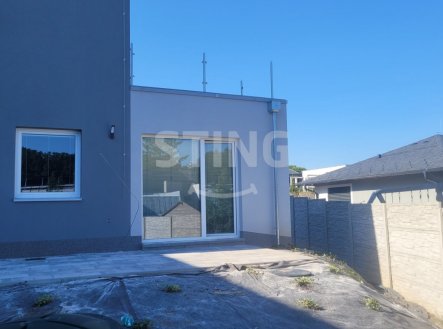 Pronájem bytu, 2+kk, 65 m²
