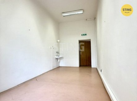 Pronájem jiné komerční nemovitosti, 17 m²