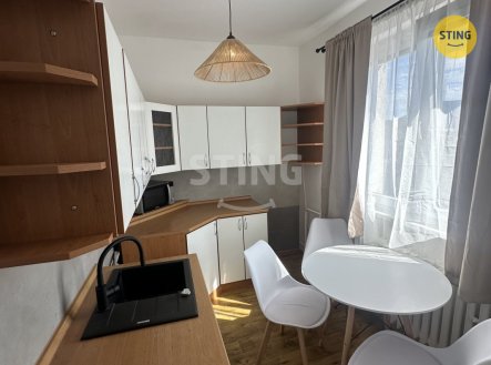 Pronájem bytu, 3+1, 62 m²