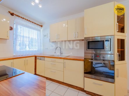 Prodej domu/vily, 256 m²