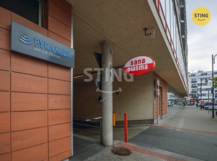 Prodej kanceláře, 65 m²