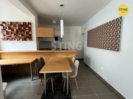 Pronájem bytu, 2+1, 75 m²