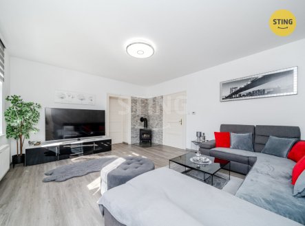 Prodej bytu, 4+1, 97 m²