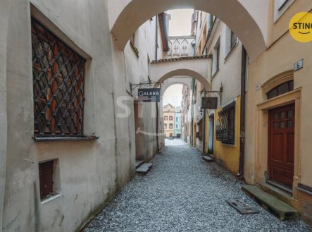 Pronájem jiné komerční nemovitosti, 200 m²