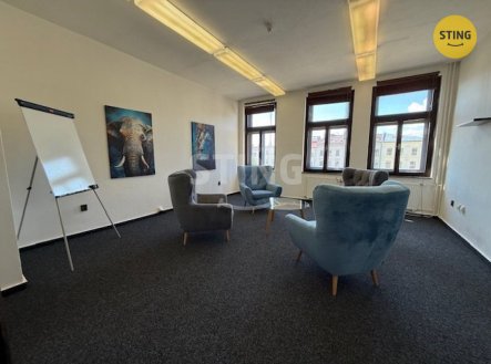 Pronájem kanceláře, 30 m²