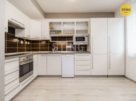 Pronájem bytu, 3+kk, 97 m²