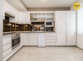 Pronájem bytu, 3+kk, 97 m²
