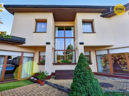 Prodej domu/vily, 215 m²
