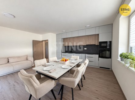 Pronájem bytu, 3+kk, 93 m²