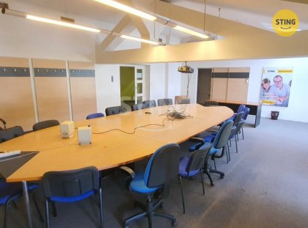 Pronájem kanceláře, 73 m²