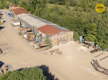Prodej komerčního objektu, výroba, 912 m²
