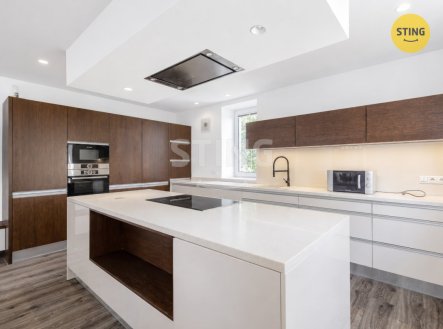 Prodej domu/vily, 407 m²